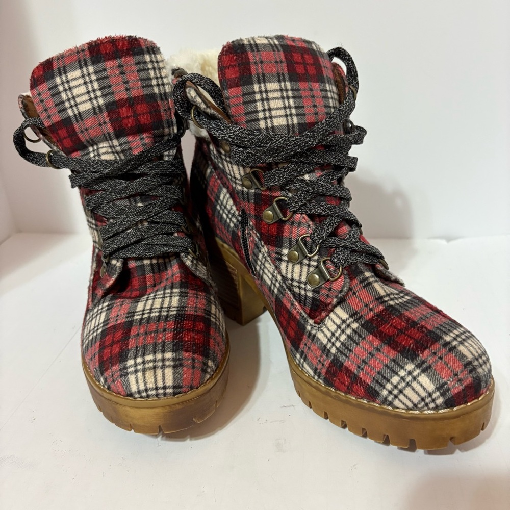 Comfort Est. 1946" plaid chunky heel ankle boots - Picture 3 of 8
